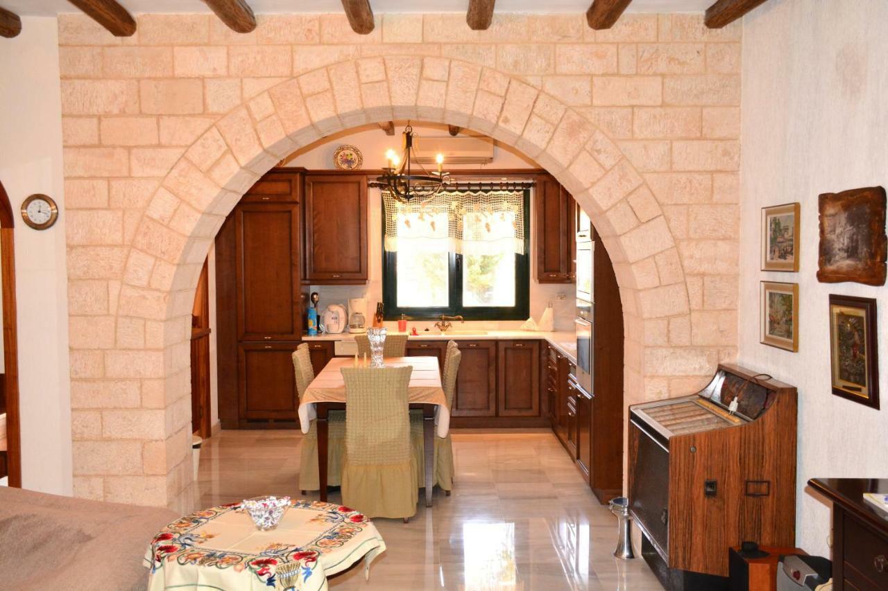 Villa Artemis Aegina Екстериор снимка